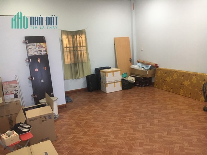 Mình cần bán ngôi nhà ở đường 40 sát chợ Hiệp Bình