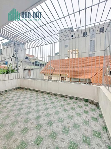 BÁN NHÀ PHÁO ĐÀI LÁNG, ĐỐNG ĐA, 15M Ô TÔ, 40M2 5T MT5M, GIÁ 5.6 TỶ