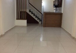 4 tầng BTCT hẻm thông 50m2 Nguyễn Chí Thanh Quận 11 chỉ 5 tỷ hơn