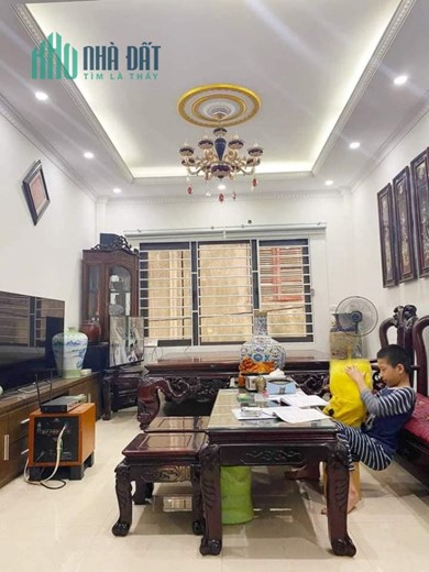 Cực chất nhà đẹp ở ngay Mai Dịch 43m2 X 5T, Ngõ thông thoáng, ô tô gần, 4.3 tỷ.