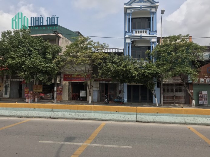 Cần bán nhà chính chủ 2 tầng mặt đường 10 Hùng Vương, Sổ Hồng Riêng