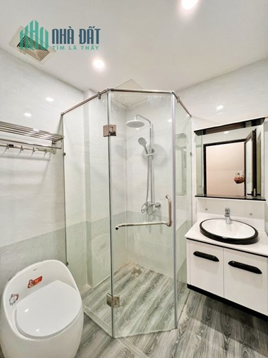 BÁN NHÀ NGÕ PHỐ TẠ QUANG BỬU QUẬN HAI BÀ TRƯNG HÀ NỘI. Ô TÔ ĐỖ CỬA GIÁ 1XXTR/M2