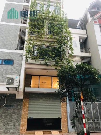 BÁN NHÀ #NGUYỄN_CHÍ_THANH cạnh Đài Truyền Hình VTV. 45m2 Có Ban Công. Full Đồ Cao Cấp 5.32tỷ