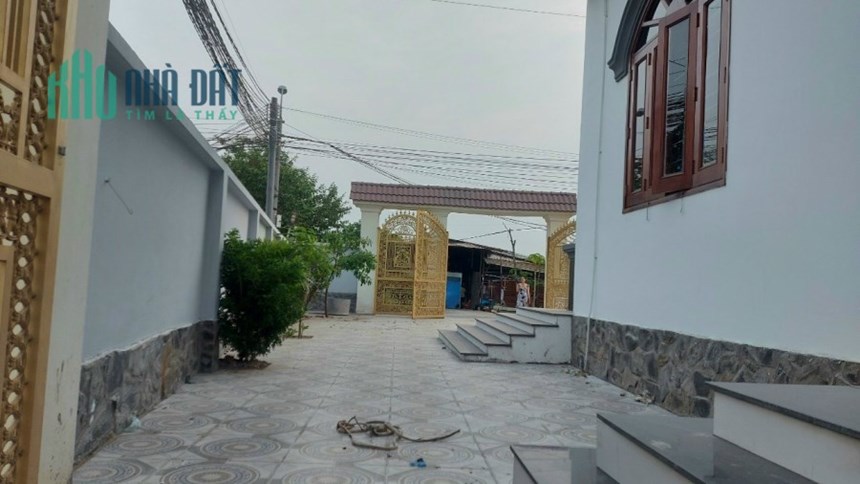 BÁN NHANH căn biệt thự vị trí đẹp tại Phước Hậu, Cần Giuộc, Long An