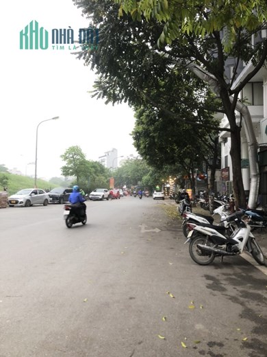Bán đất phố Ngọc Thuỵ, Gần phố, Ô tô, KD, 84 m2, giá chỉ 6,7 tỷ.