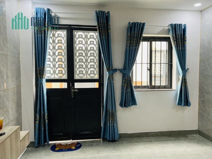 CHÍNH CHỦ CẦN BÁN NHANH Căn Nhà Đẹp Vị Trí Đắc Địa Tại Bình Chánh-TP HCM