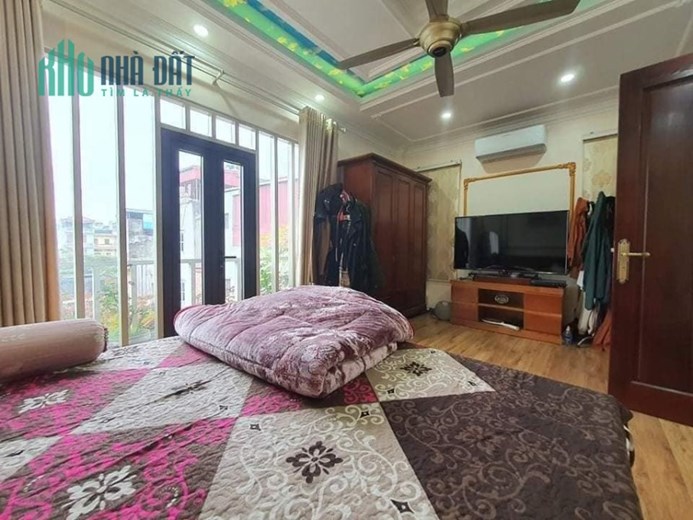 Trần Thái Tông 45m- Giá 4.1 tỷ- 4PN- Ở hay giữ tiền dòng tiền