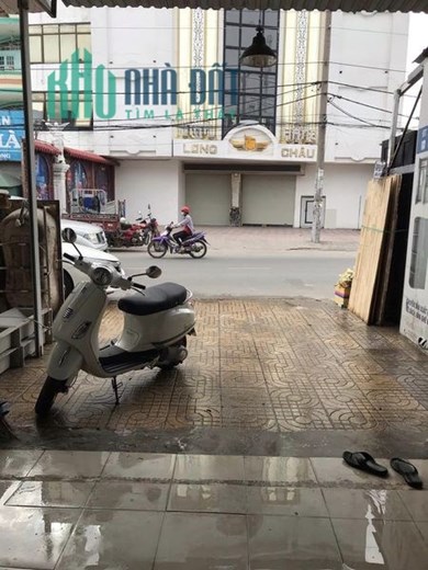 Cho thuê mặt bằng đường Bình Long, Tân Phú - Khu buôn bán tấp nập - Kinh doanh tự do 15tr/tháng.