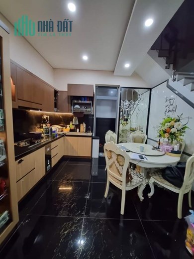 BÁN NHÀ LÊ TRỌNG TẤN, TÂN PHÚ, hẻm 7m, 89m2, NGANG 7m, 3 tầng, Nhỉnh 11 tỷ