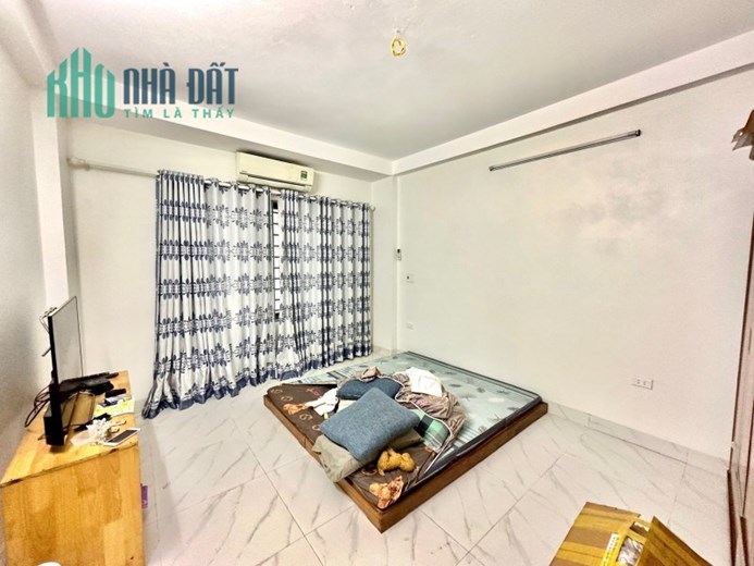 Bán nhà Phạm Ngọc Thạch, 47m2, 3T, MT 5,2m, ô tô, nhỉnh 3 tỷ, lh 0966037496