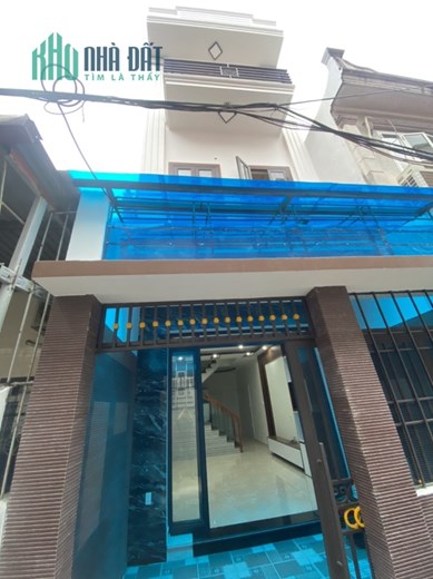 Bán nhà xây mới có sân cổng riêng ngõ 213 Thiên Lôi, 48m x 3 tầng GIÁ 2.85 tỉ cực đẹp