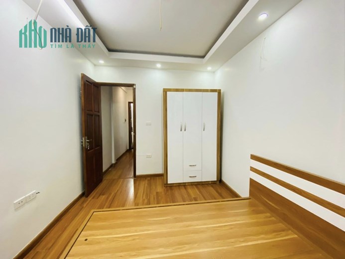 BÁN NHÀ NGUYỄN AN NINH ,Ô TÔ ĐỖ CỬA, Ở LUÔN, GẦN PHỐ 54M2 GIÁ CHỈ 6.8 TỶ