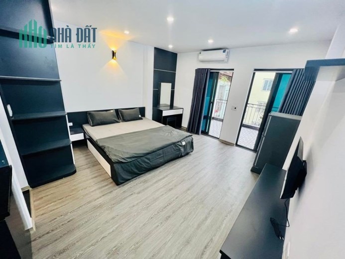 SIÊU HIẾM, CĂN NHÀ MỚI, SÁT PHỐ, ĐẦY ĐỦ CÔNG NĂNG, FULL TIỆN ÍCH 
Cổ Nhuế Diện tích 30m2 / 5 Tầng