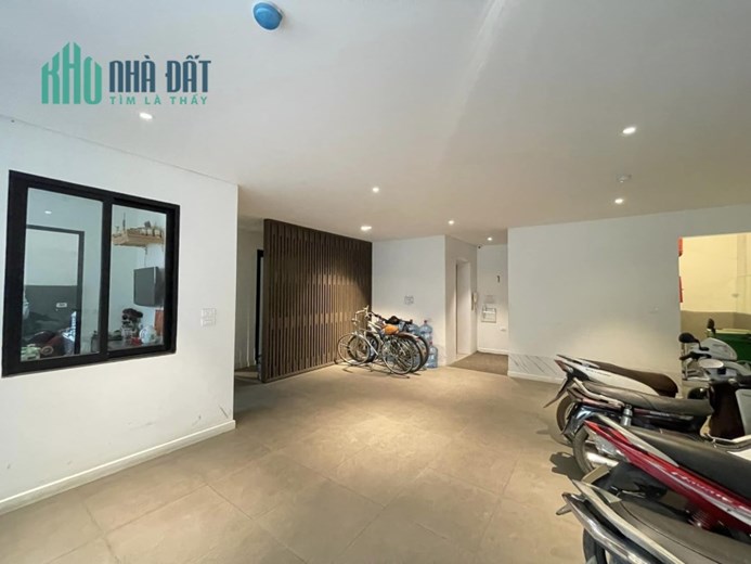 💥 Bán Tòa Apartment Phố Tây Hồ, Lô góc, 95m2 7T Thang máy, MT 8m, 11 Phòng, Chỉ 32 Tỷ 💥
