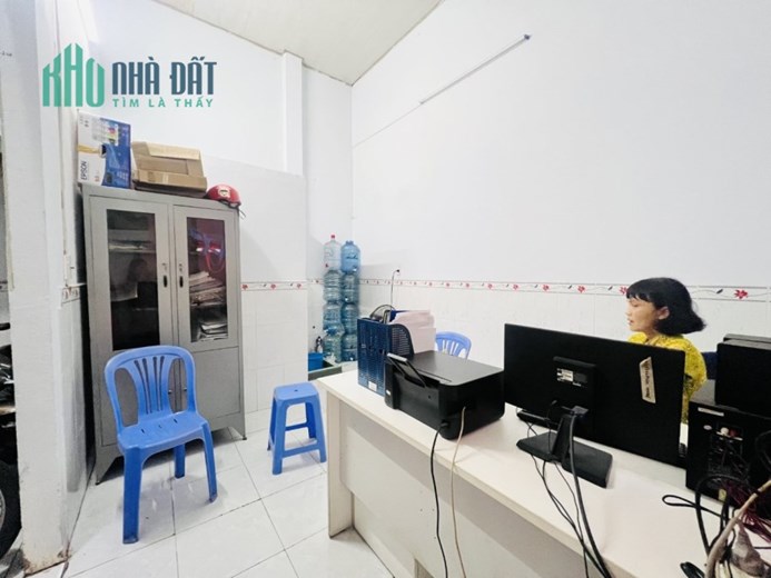 Ngộp Bank giảm 800tr từ 4ty3 xuống còn 3 ty5 nhà sẹc ngắn Lê Đình Cẩn Bình Tân
