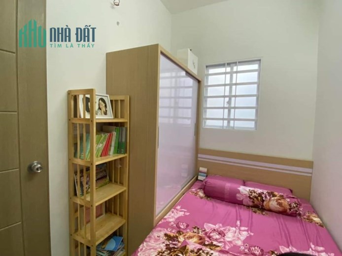 Cần Bán Gấp Nhà DT50m. Xe Hơi Tới Nhà, Nhà 2 tầng, Nhà Mới Ở Liền , Lê Văn Lương Quận 7