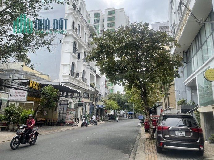 Nhà Mặt Tiền Kinh Doanh, KV Nguyễn Sơn, Q Tân Phú, 80m2x4T. Chỉ 6Tỷ