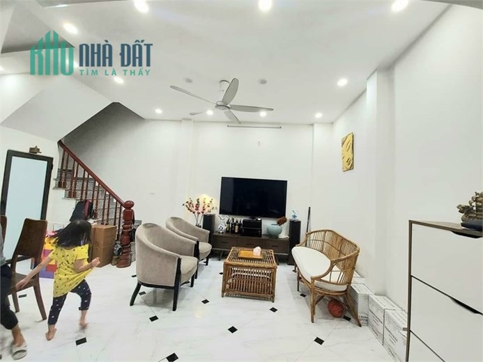 Siêu hiếm Trần Thái Tông Cầu Giấy, mặt ngõ thông, 45m2 chỉ 5,1 tỷ, 0866585090