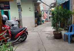 Cần Bán Gấp Nhà DT. 30m Nhà 3 Tầng BTCT Hẻm Ba Gác. Giá Chỉ Nhỉnh 3 Tỷ Thương Lượng Chính Chủ