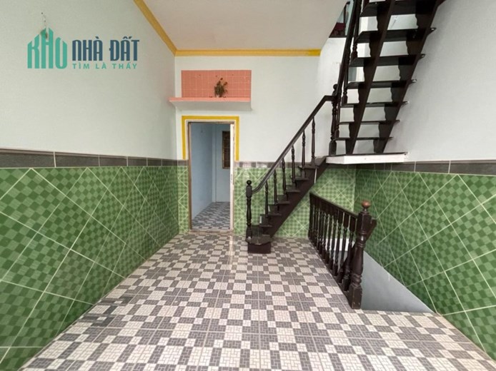 Cần Bán Gấp Nhà DT. 30m Nhà 3 Tầng BTCT Hẻm Ba Gác. Giá Chỉ Nhỉnh 3 Tỷ Thương Lượng Chính Chủ