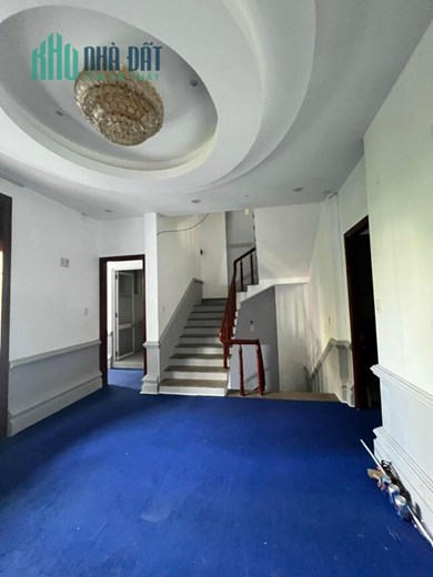 Bán nhà Mặt tiền đường Đặng Tử Kính, Quận Hải Châu, Nhà 4 tầng, DT 94 m2, Gần Trung tâm HC Đà Nẵng.