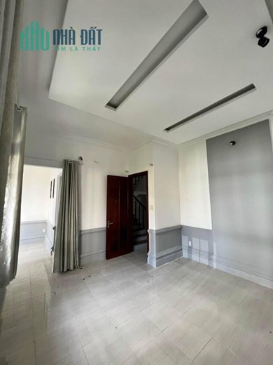 Bán nhà Mặt tiền đường Đặng Tử Kính, Quận Hải Châu, Nhà 4 tầng, DT 94 m2, Gần Trung tâm HC Đà Nẵng.
