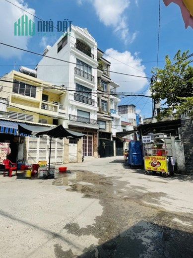 Bán Nhà Hẻm Xe Hơi 220/ Hoàng Hoa Thám Q. Bình Thạnh, DT 94m2, Giá Chỉ 80tr/M2