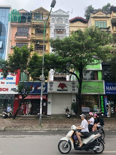 BÁN NHÀ MẶT PHỐ HOÀNG QUỐC VIỆT, 2 THOÁNG, NGÕ Ô TÔ TRÁNH, THANG MÁY, 95M2 NHỈNH 35 TỶ
