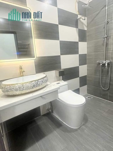Bán rẻ lô góc mặt phố Vương Thừa Vũ, Thanh Xuân,  7 tầng thang máy, doanh thu khủng, 80m2, nhỉnh 27