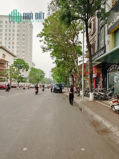Bán nhà TRẦN QUỐC HOÀN , khu vực bán nhà Cầu Giấy,PHÂN LÔ Ô TÔ chạy quanh, KINH DOANH 56M