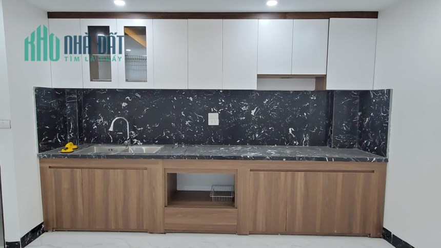 Cần Bán Nhanh Nhà Ngõ 426 Đường Láng. Giá chỉ nhỉnh 6 tỷ