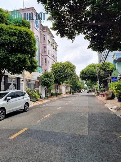 BÁN NHÀ MẶT TIỀN TÂN PHÚ 152 M2, 8X19 NGAY HIỀN VƯƠNG QUÁCH ĐÌNH BẢO