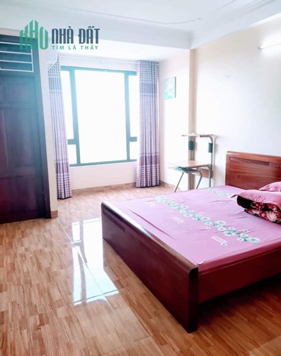 Chị Lan bán gấp nhà liền kề Dọc Bún, Cây Quýt gần chợ 50m2 chỉ 7.19 tỷ. LH 0989.62.6116