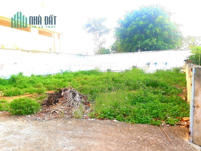 CỰC HOT ĐẤT TRUNG TÂM TRƯỜNG THỌ CHỈ 50TRIỆU/M2, THUỘC ĐƯỜNG SỐ 3 CỰC KỲ NHIỀU TIỆN ÍCH, PHÙ HỢP