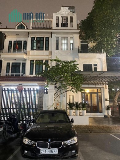 Bán Nhà Phố Nguyễn Chí Thanh, Đống Đa. Thang Máy, Ô Tô, Kdoanh Sầm Uất, Full Nội Thất