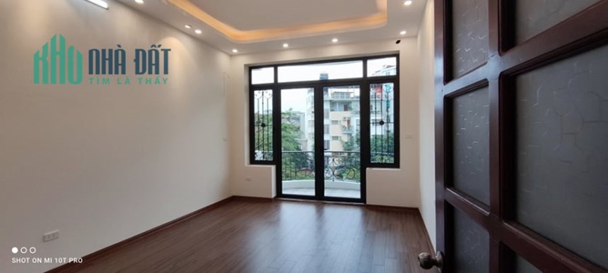 Cực hót Kim Mã dt45 4tầng giá  5.6 tỷ Ba Đình