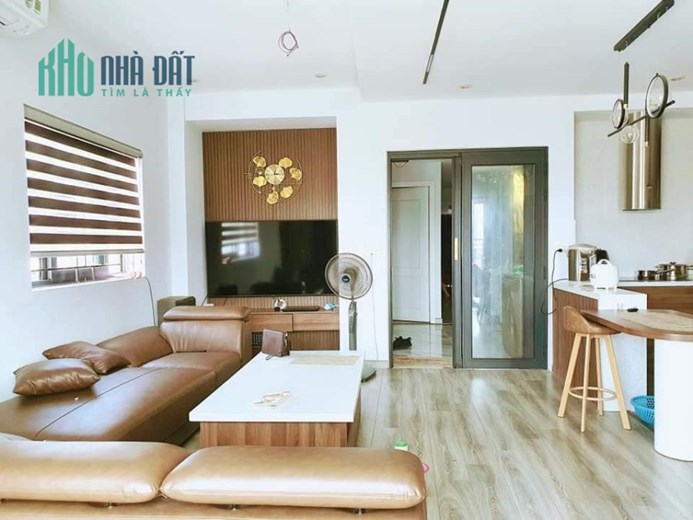 Bán CCMN 8 tầng Phùng Khoang, ô tô tránh, vỉa hè  kinh doanh sầm uất, doanh thu 200 triệu