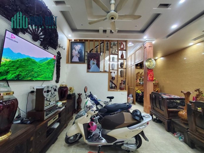 GIÁ TỐT !! NHÀ ĐẸP phố Mỹ Đình Nam Từ Liêm 67m2, 5 tầng đẹp, TẶNG NỘI THẤT VIP ở ngay chỉ 7 tỷ
