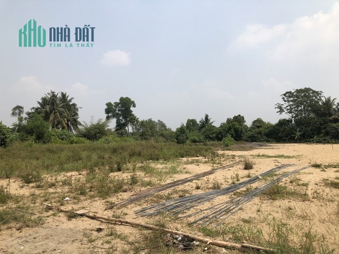 Chính Chủ Bán Lô Đất Rộng Vị Trí Đẹp Tại Hữu Thạnh, Đức Hòa, Long An