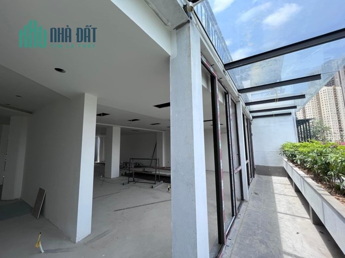 Bán nhà liền kề khu đô thị Nam Trung Yên DT 380m2*5T, MT12m, giá 160 tỷ Cầu Giấy Hà Nội