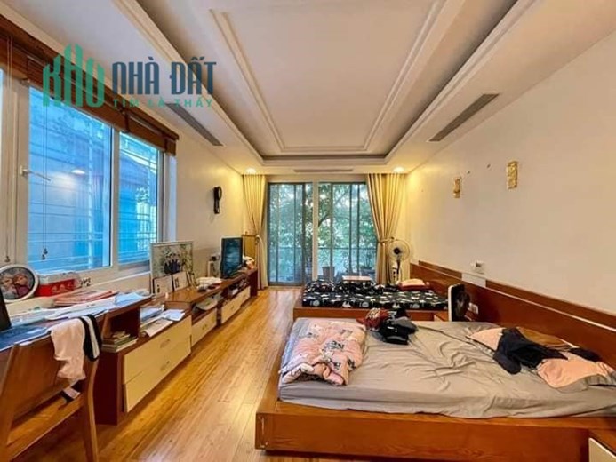 Bán nhà Mậu Lương 50m2, 5 tầng, 7.5 tỷ. ĐƯỜNG ÔTÔ TRÁNH - VỈA HÈ RỘNG - PHÂN LÔ - GARA Ô TÔ.
