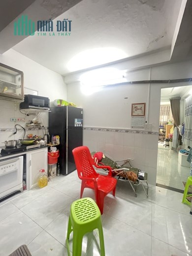 Bán nhà Hẻm xe hơi 215/ Nguyễn Xí Q. Bình Thạnh, 105m2, 3 Tầng 8PN, Ngang 6.6m