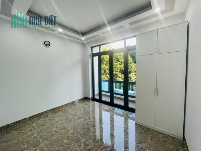Bán Nhà Ngô Thì Nhậm 50m2 x 5 tầng. PHÂN LÔ VỈA HÈ - MẶT ĐƯỜNG OTO TRÁNH NHAU THOẢI MÁI.