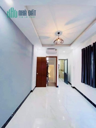Nhà hẻm CAO THẮNG Phường 17 PHÚ NHUẬN -  lô góc 3 mặt hẻm - vuông đẹp - Cách hẻm xe hơi tránh 10m