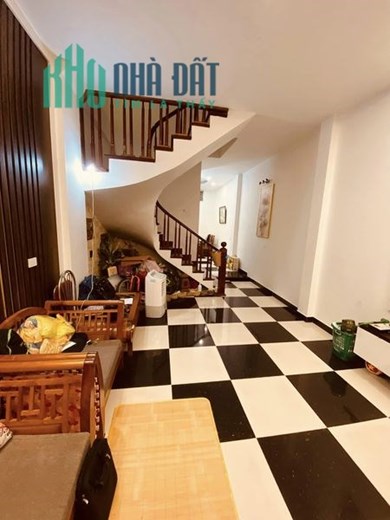 SIÊU HIẾM !!! Bán nhà đẹp ở  Nguyễn Trãi Thanh Xuân Lô góc 59m2, 5 tầng Dân TỰ XÂY, CẠNH PHỐ ở ngay