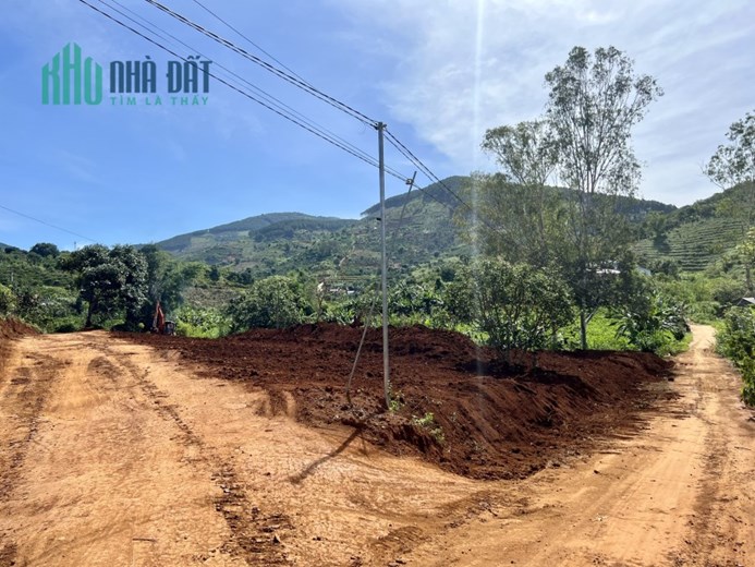 SIÊU PHẨM 2 MẶT TIỀN 100M2, ÔM SUỐI CỰC ĐẸP, SHR.
