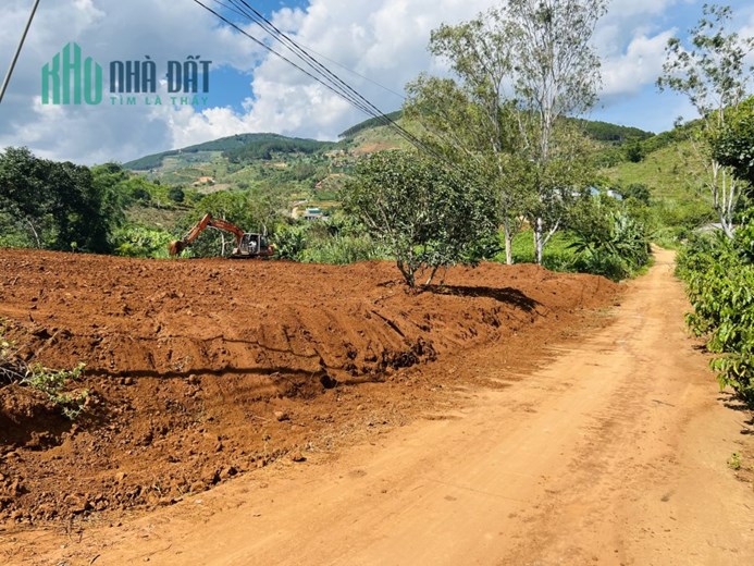 SIÊU PHẨM 2 MẶT TIỀN 100M2, ÔM SUỐI CỰC ĐẸP, SHR.