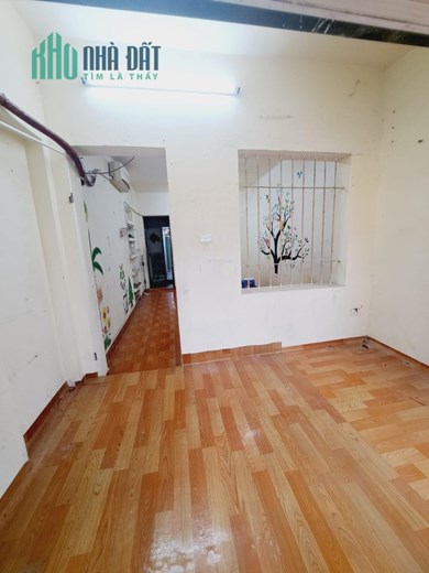 Bán nhà tầng 3 tập thể Kim Liên, Đống Đa 30m giá 1,22 tỷ.