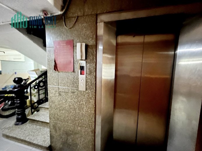 Ngộp Bank nhà mặt tiền An Dương Vương Bình Tân giáp Q6 150m2 .8 tầng Giá 16 tỷ xx