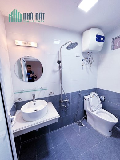 TRƯƠNG ĐỊNH - Ô TÔ ĐỖ CỔNG - MỘT BƯỚC RA PHỐ - FULL NỘI THẤT - 4.7 TỶ